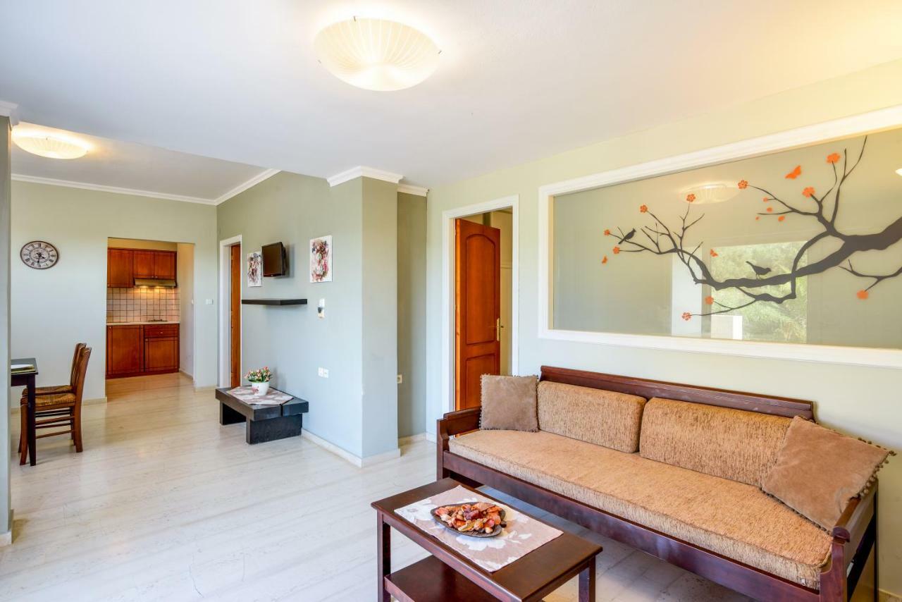 Poseidon Apartments Kato Daratso Luaran gambar